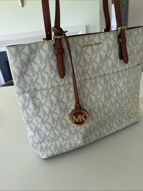 Michael Kors White/Beige Signature Tote with Brown Leather Straps